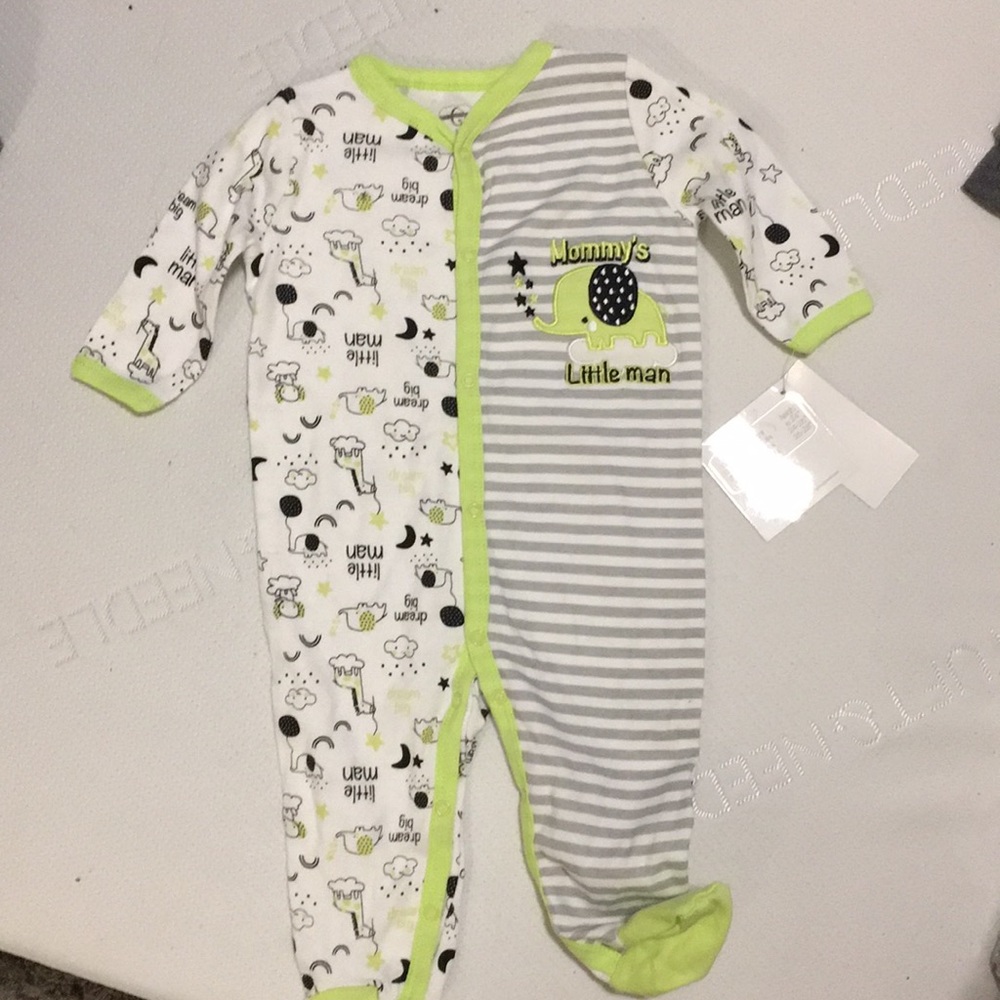 Little boy snap onesie Mommy’s little man 3-6m NWT